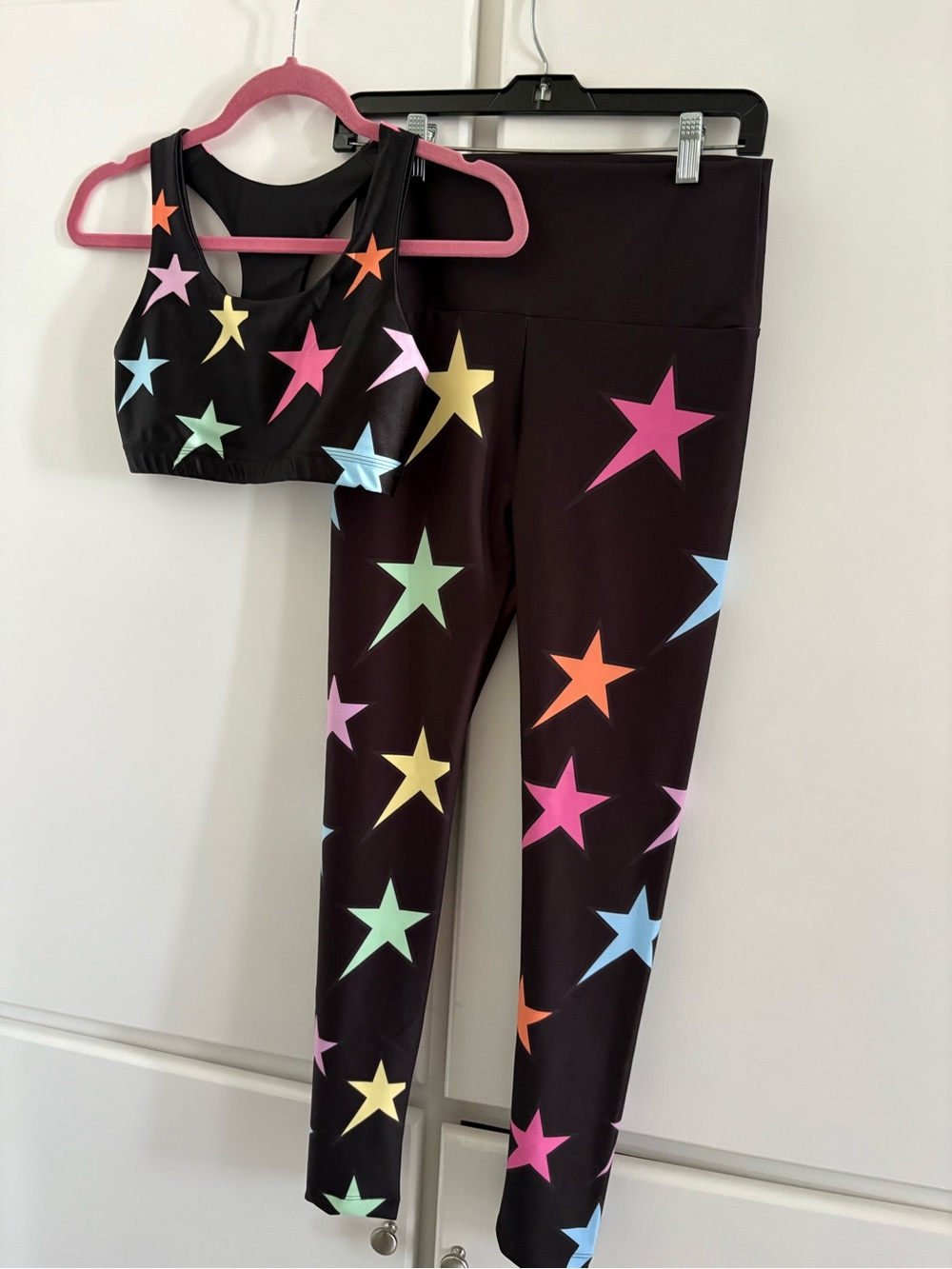 Black Star Print Women's Leggings with Matching Sports Bra